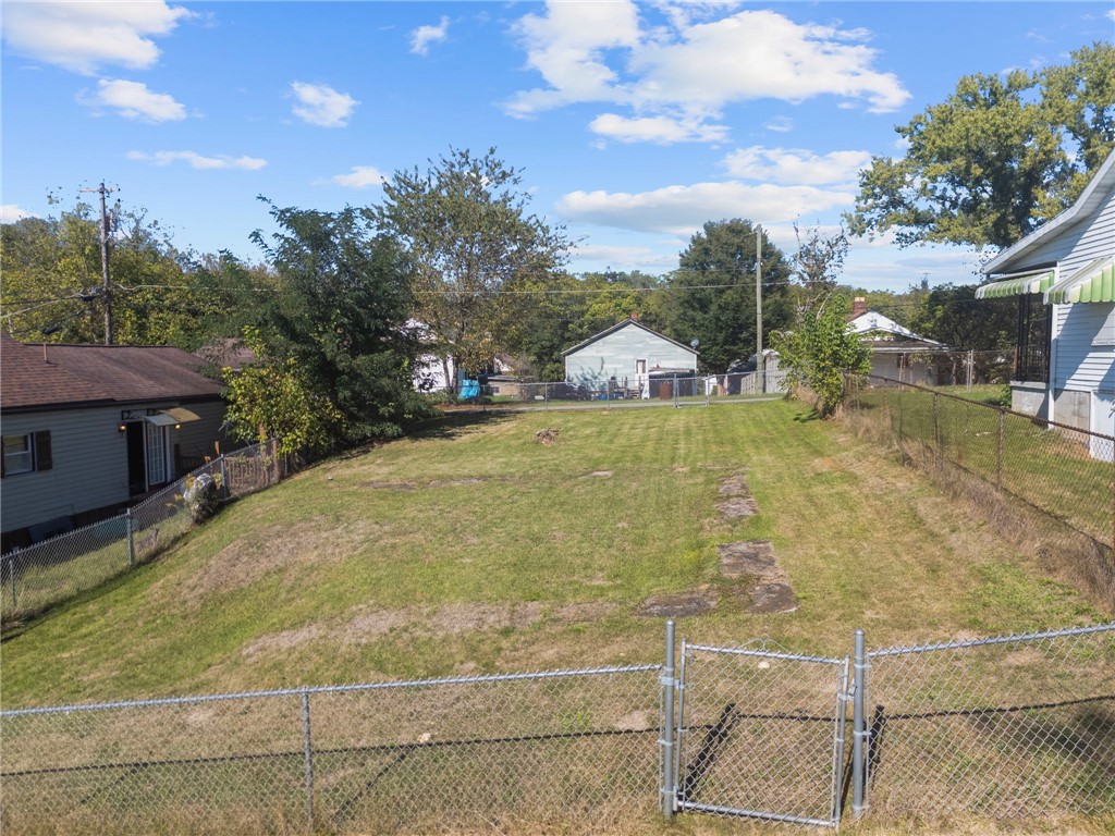 0 Pine St — photo 1