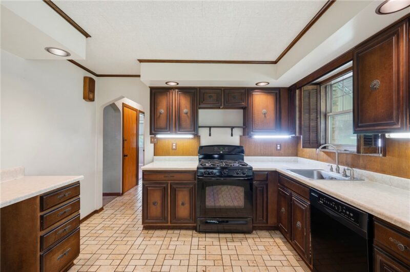 836 Georgia Ave — photo 7