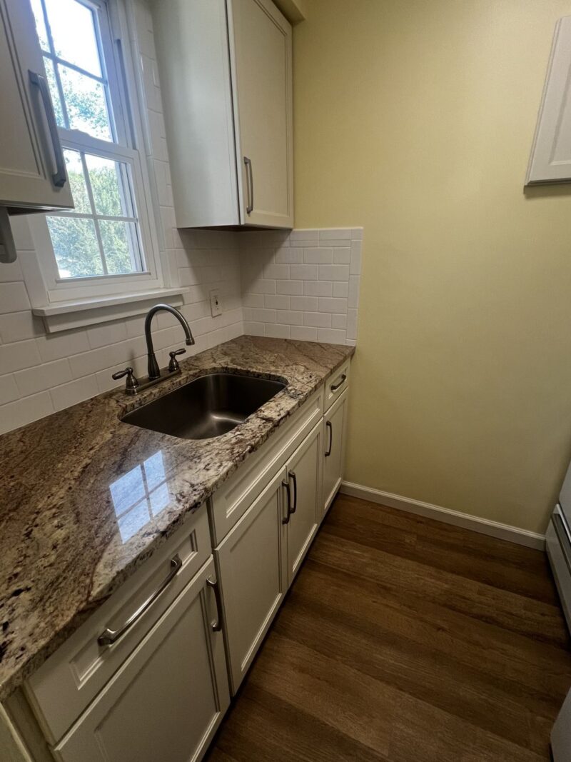 846 Thorn STREET 75 — photo 6