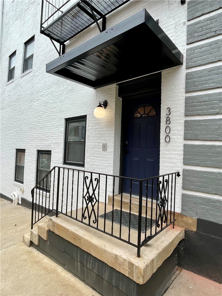 3800 Butler St — photo 1
