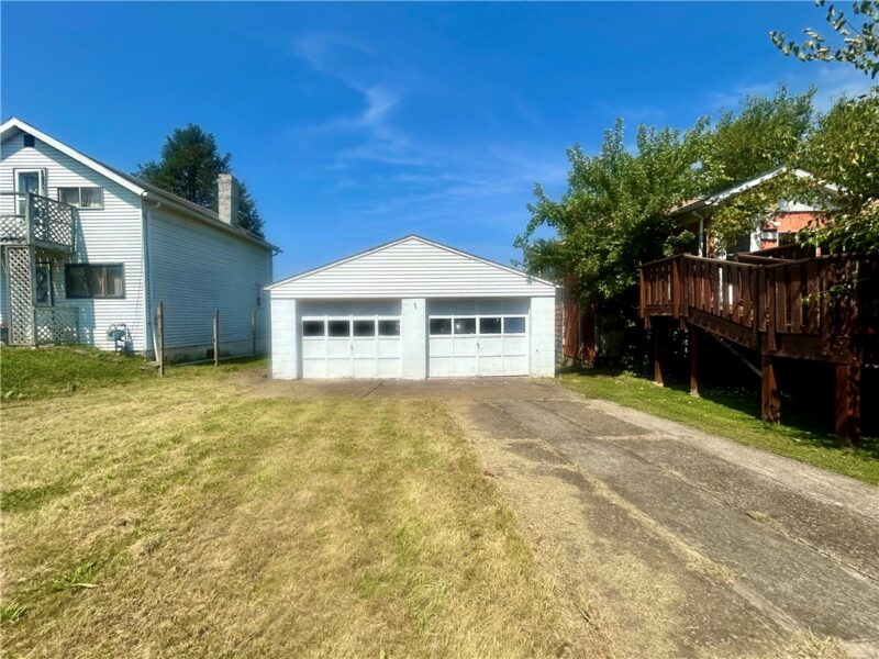 506 Jefferson Ave — photo 2