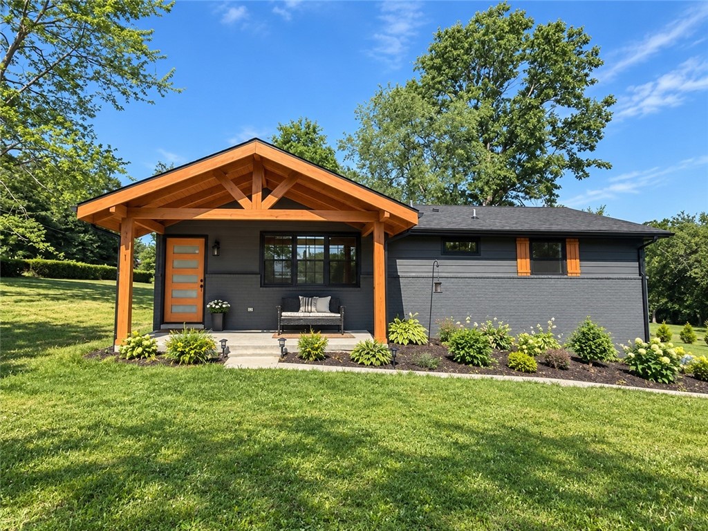 291 Simon Dr — photo 1