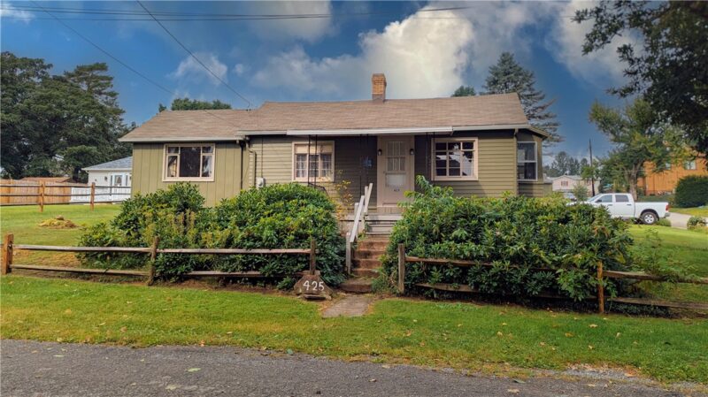425 16th Ave — photo 4