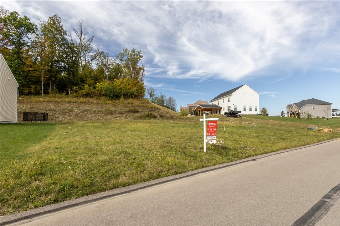 14 Thornwood Circle — photo 1