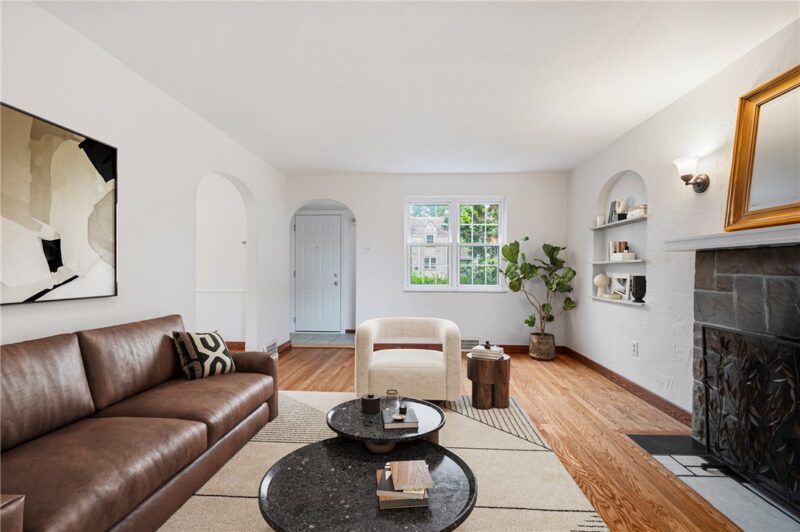 1750 Williamsburg Place — photo 6