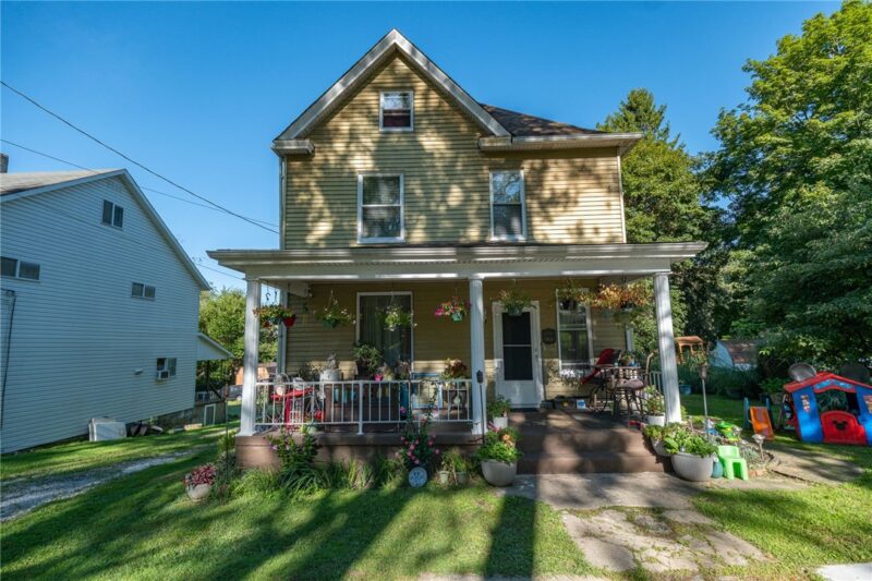 94 Center Ave — photo 7