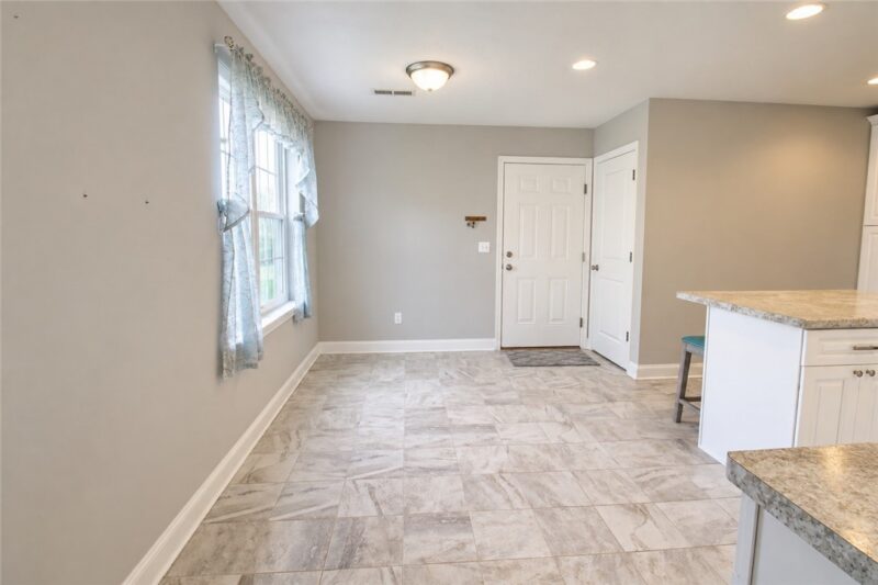 121 Spring Blossom Cir — photo 8