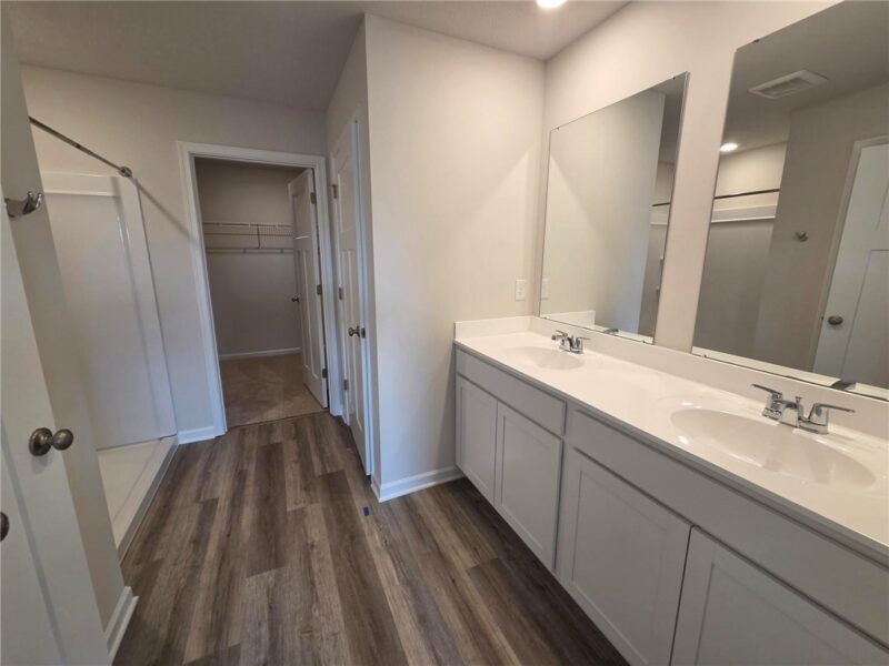 106 Laurel Hills Drive — photo 5