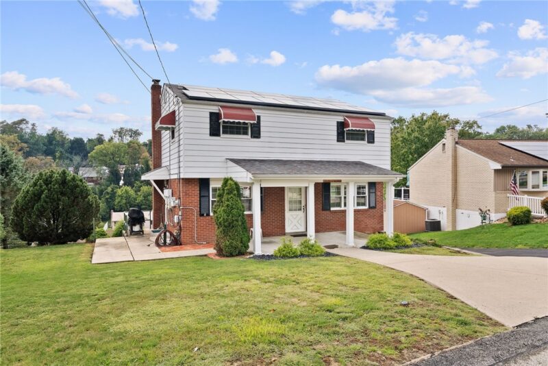 1048 Kentucky Blue Dr — photo 2