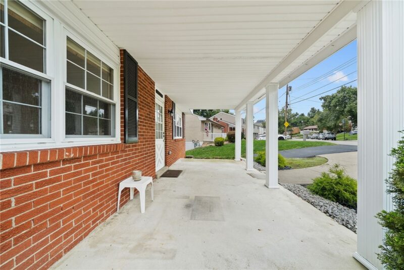1048 Kentucky Blue Dr — photo 5