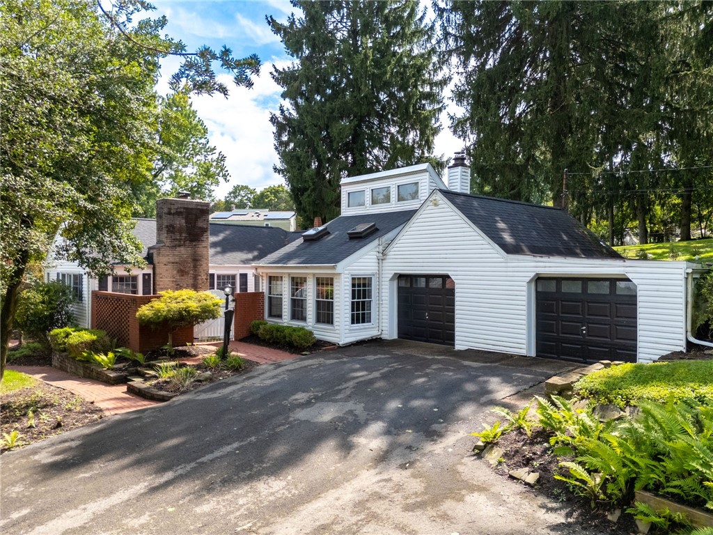 8284 Peebles Rd — photo 1