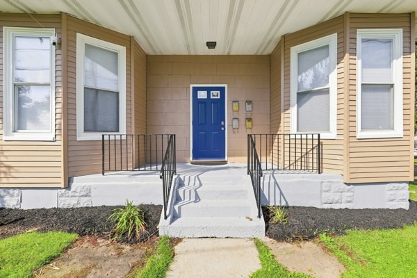 537 N Edgewood Ave — photo 2