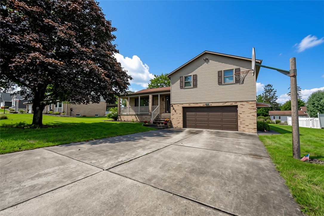 105 Laurlis Lane — photo 1