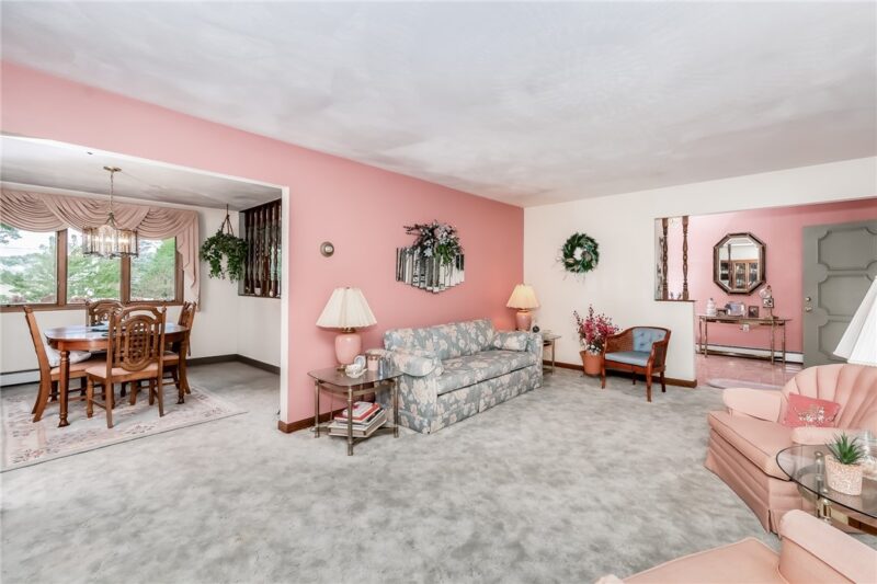 105 Laurlis Lane — photo 8