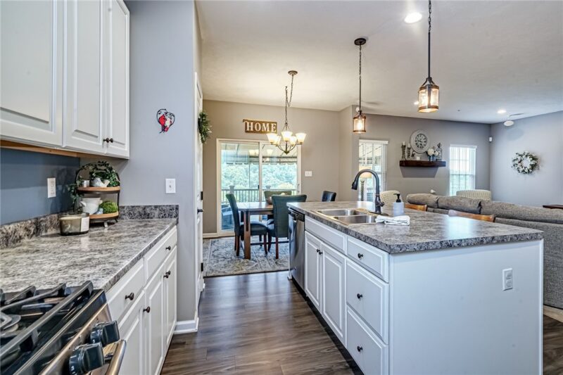 233 Noble Woods Drive — photo 7