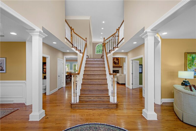 699 Country Club Drive — photo 5