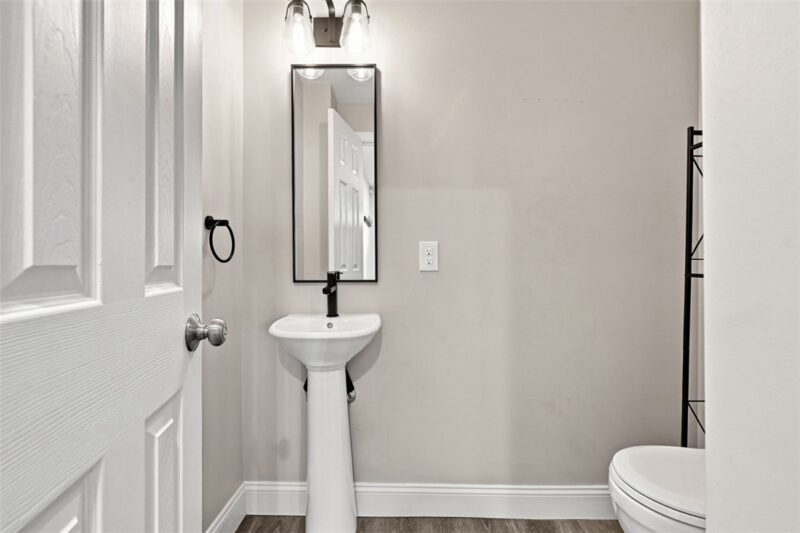 3928 Mintwood St — photo 8