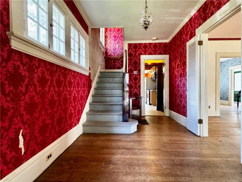 22 Rosedale Ave — photo 4