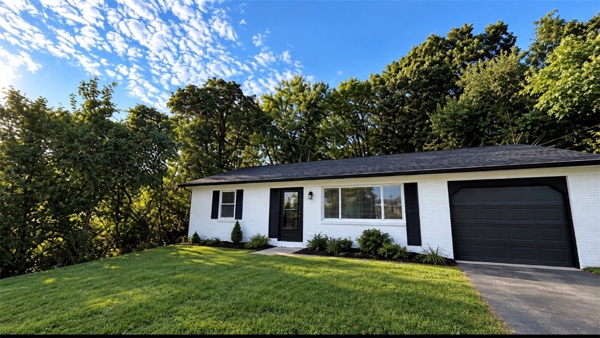 410 Cowan Dr — photo 1