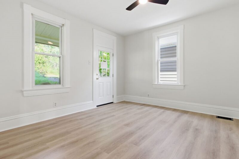 807 Maple Dr — photo 7