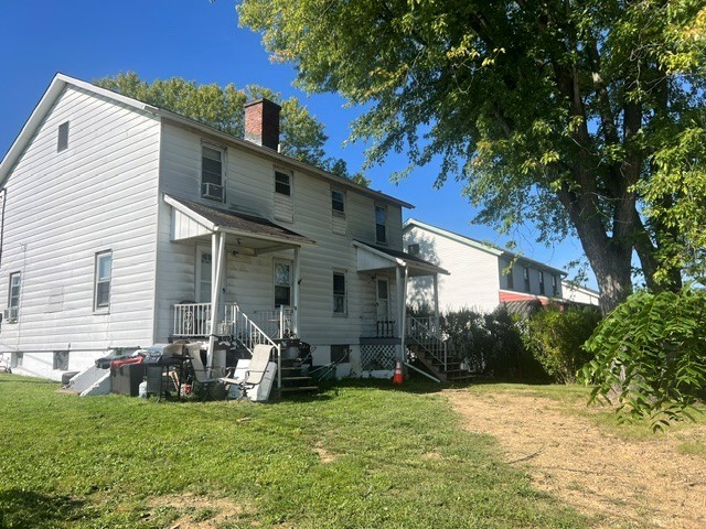 383-385 First — photo 3