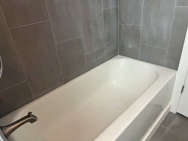 383-385 First — photo 7