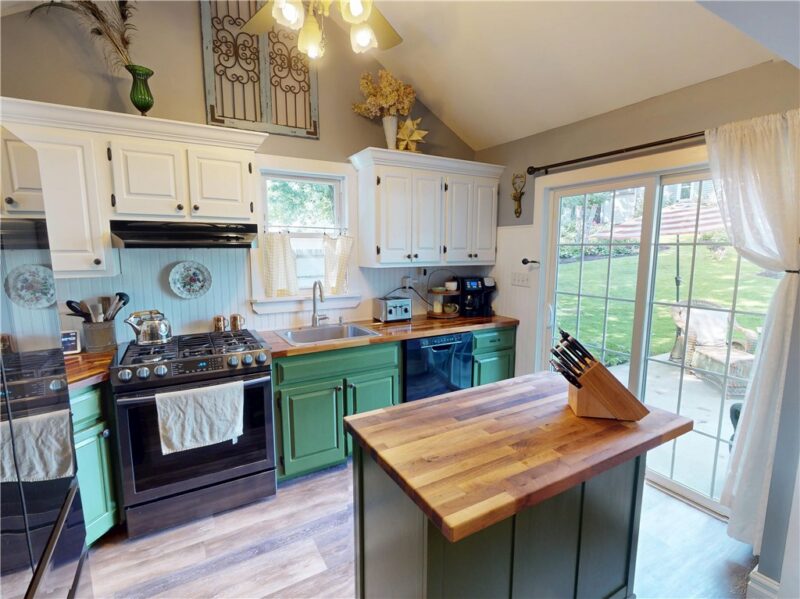 253 Chicora Rd — photo 3