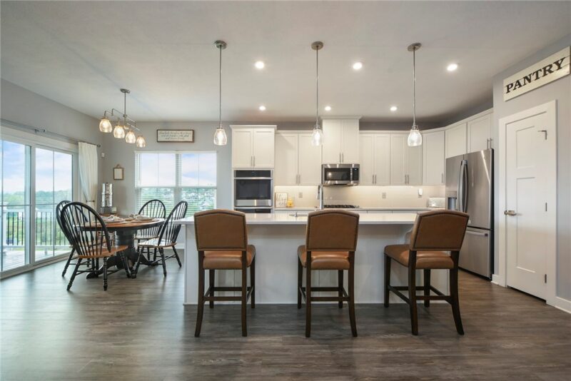 132 Marquis Dr — photo 4