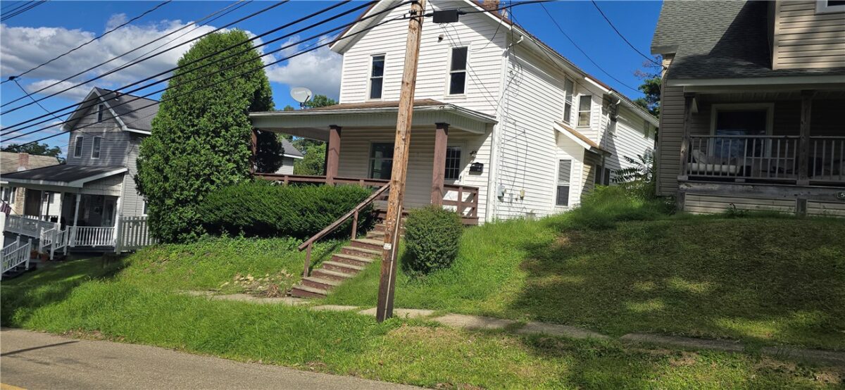 502 Woodland Ave — photo 1