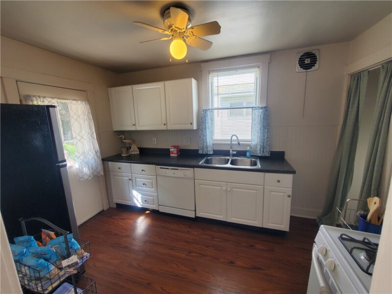 25 Homekort Ave — photo 7