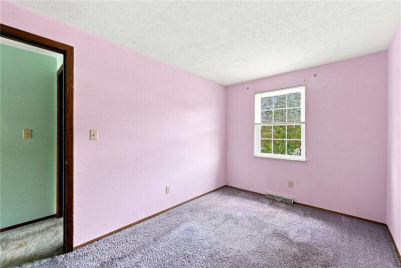 143 Eleanor Drive — photo 8