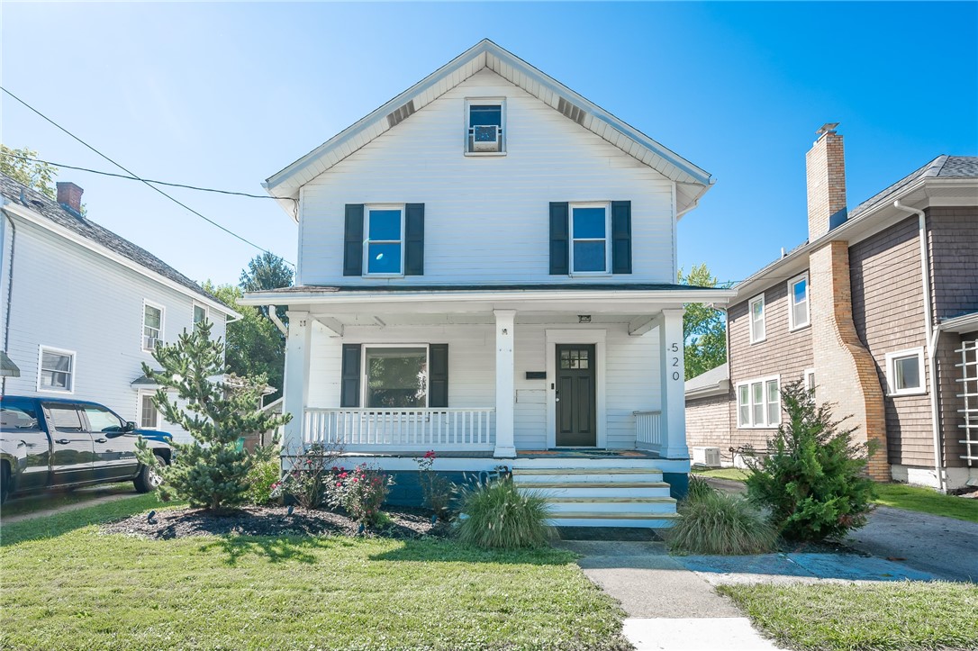 520 Locust Street — photo 1