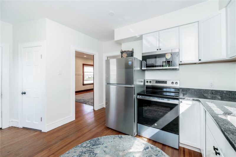 520 Locust Street — photo 4