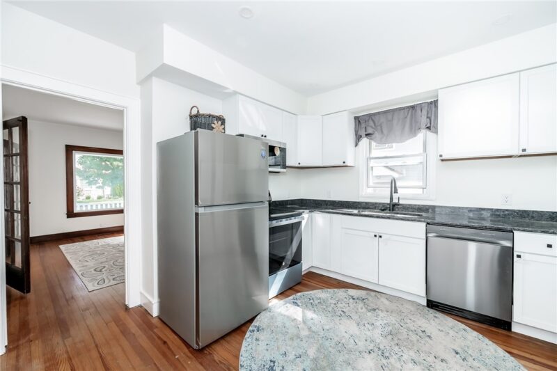 520 Locust Street — photo 5