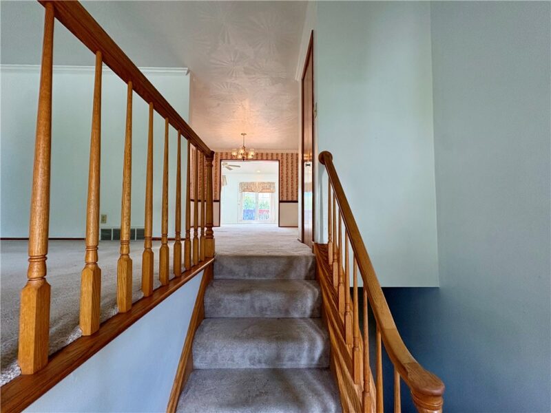 5 Fairlawn Blvd — photo 4
