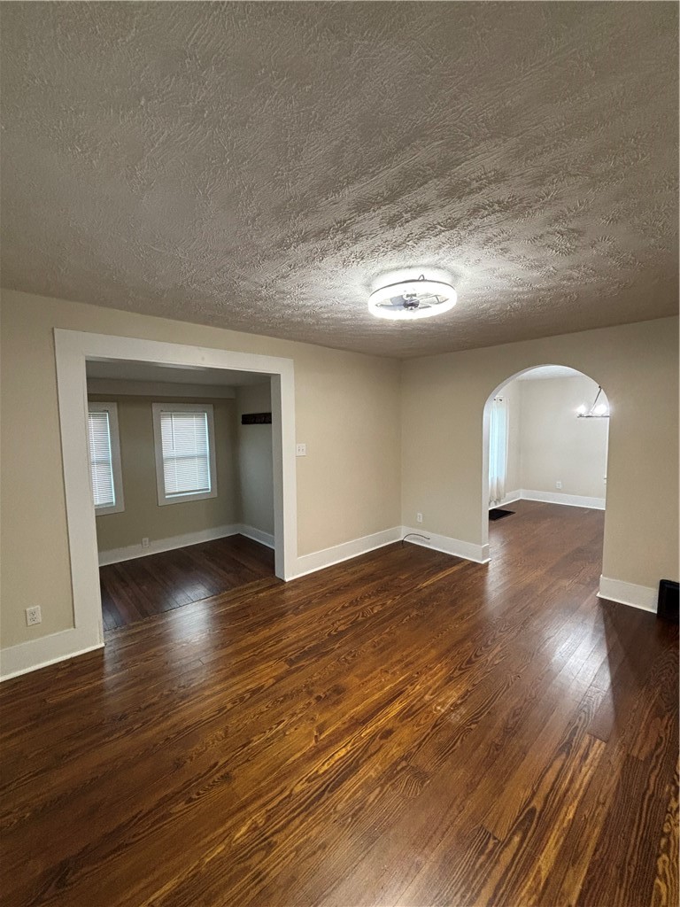 1585 Maple Dr — photo 8