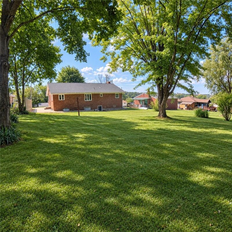 6 Greenview Dr — photo 5
