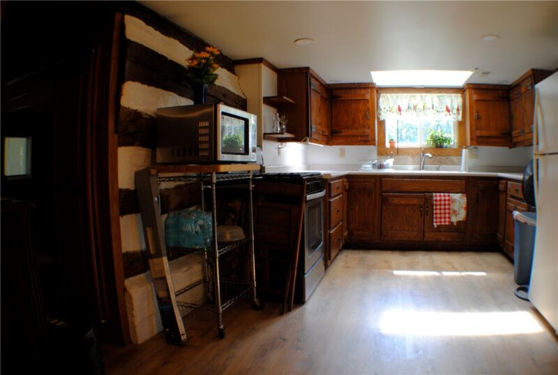 841 Pizza Barn Rd — photo 3