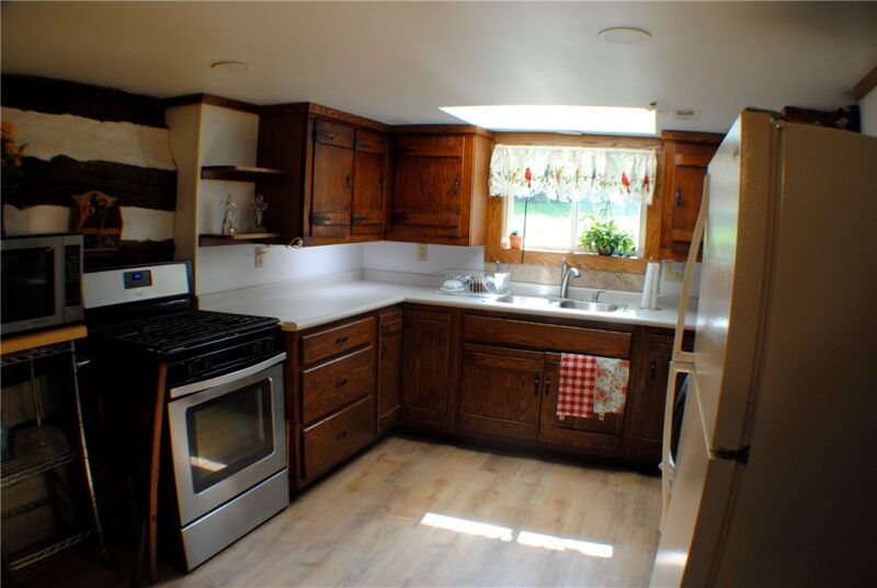 841 Pizza Barn Rd — photo 4