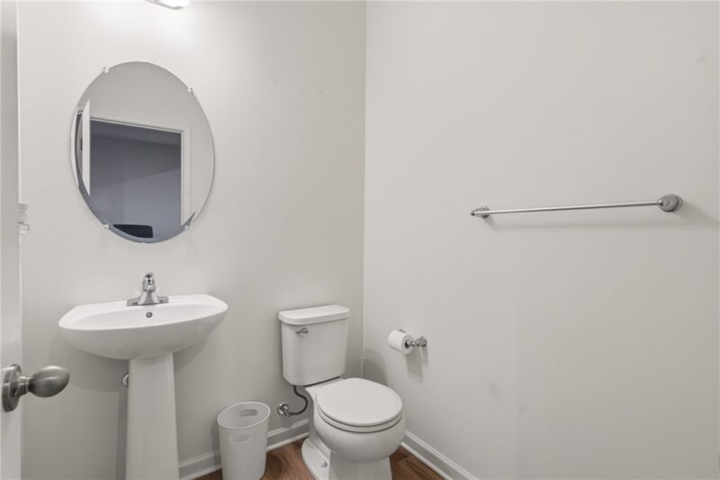 111 Sweetwater Drive — photo 7