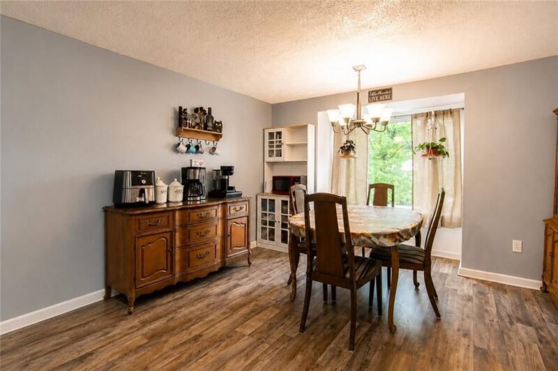 323 Joan Of Arc Ct — photo 6