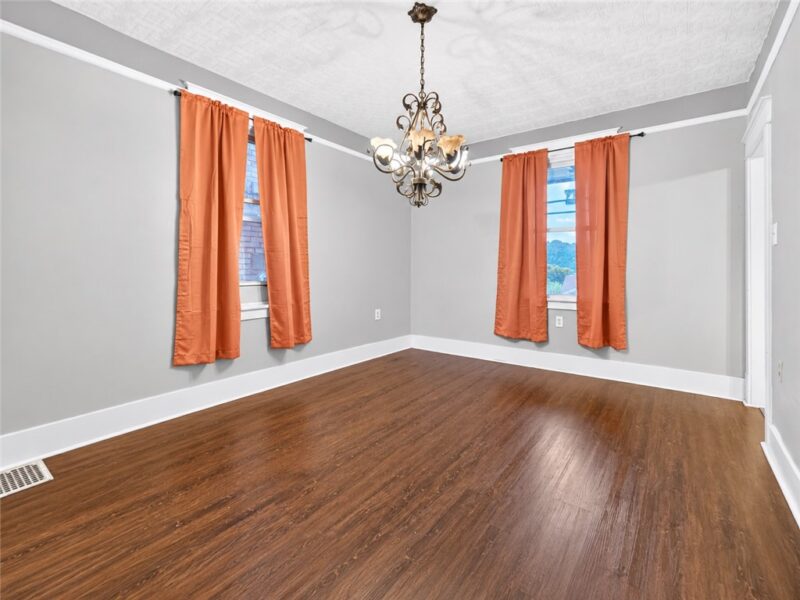 609 Pine St. — photo 6