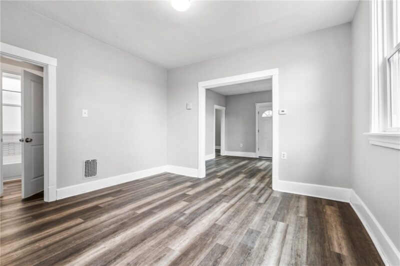 1314 Kenberma Ave — photo 8