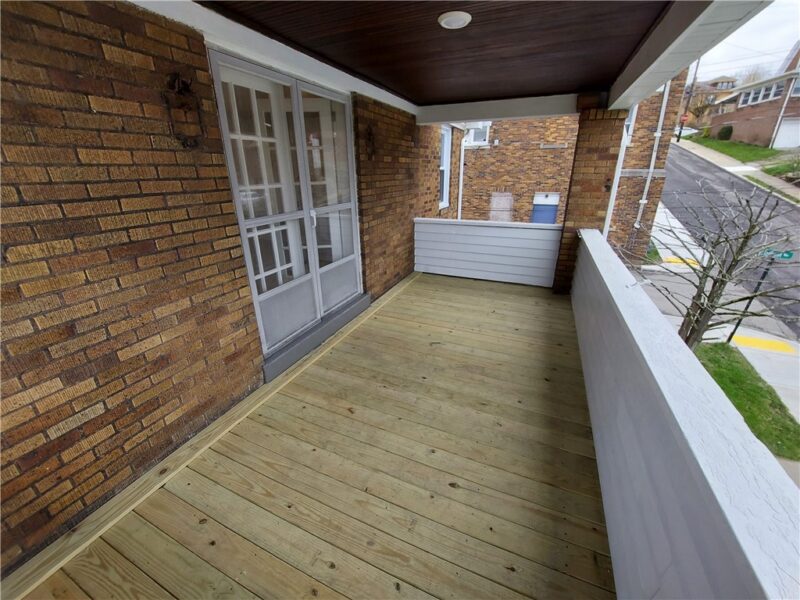 100 Catskill Ave — photo 2