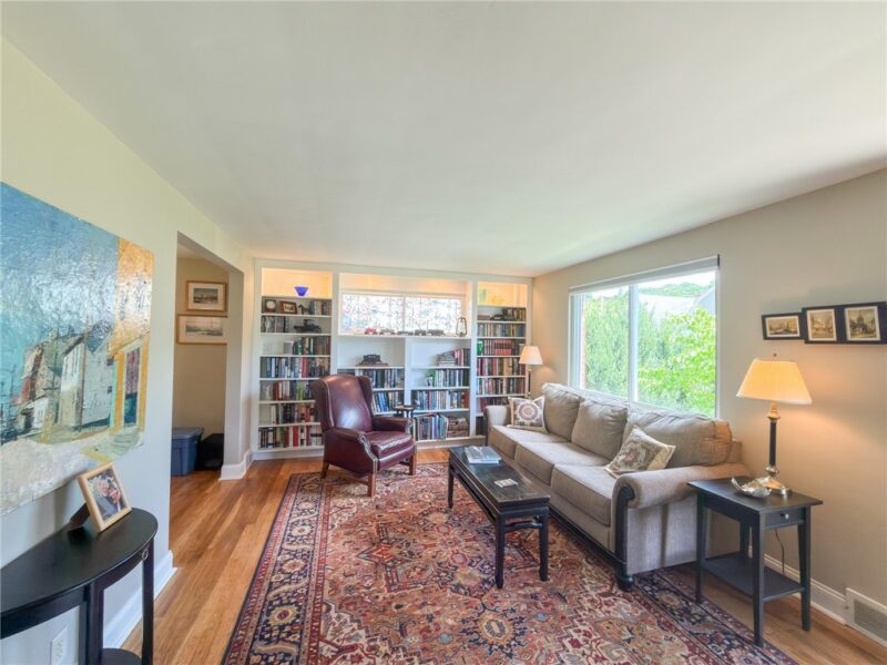 538 MARIE AVE. — photo 7