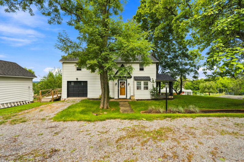 2842 Clearview Road — photo 2