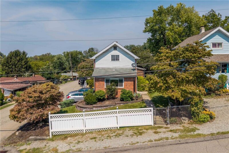2898 Cedar Street — photo 5