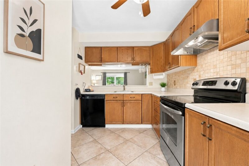 707 Tyler Dr — photo 7