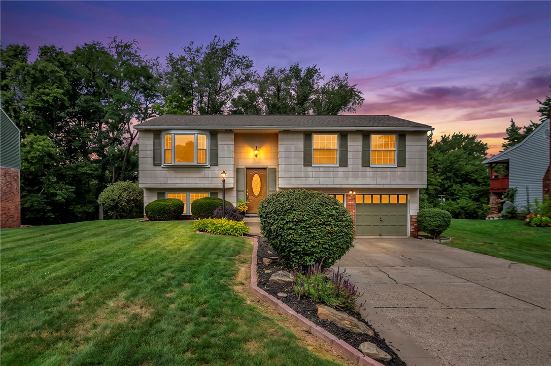 121 Pinehurst Dr — photo 1