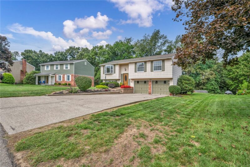 121 Pinehurst Dr — photo 4